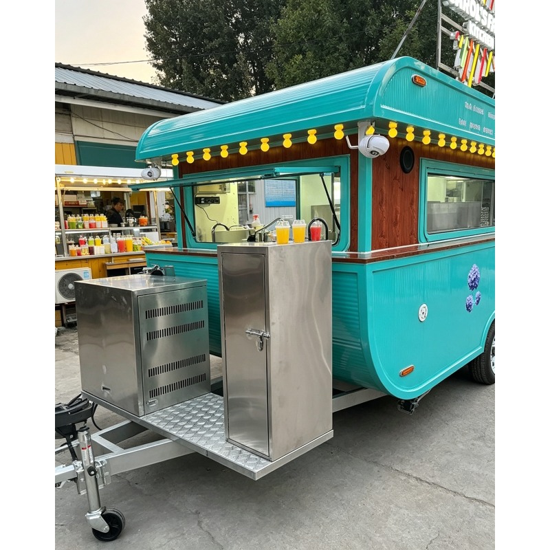 인터넷 유명인들이 선호하는 이동식 간식 판매 RV 차량 - Rv Snacks & Food Zone Surat Menu 리뷰 및 가격